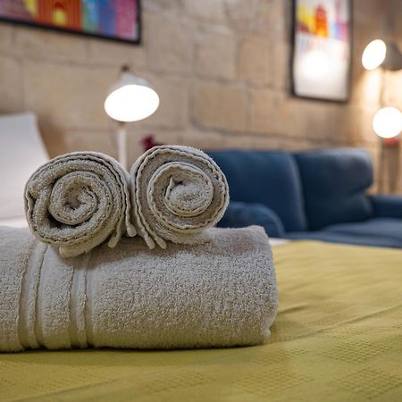 Casa San Carlo Apartment Валета Екстериор снимка