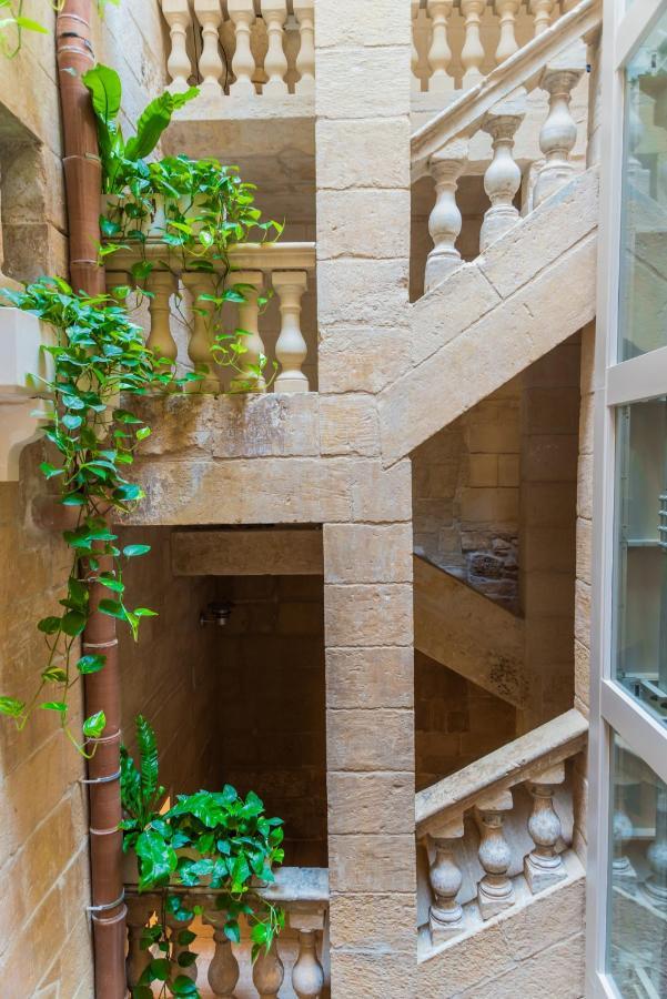Casa San Carlo Apartment Валета Екстериор снимка