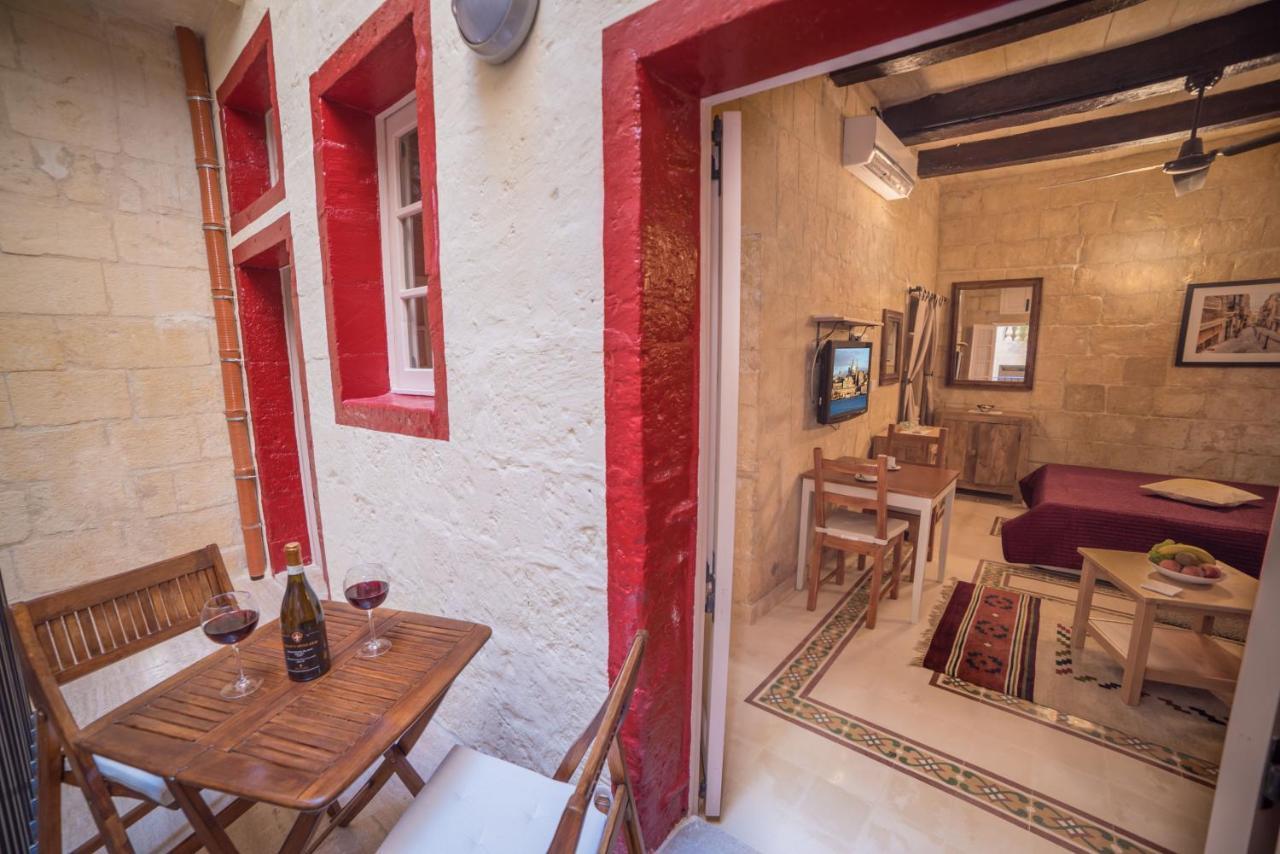 Casa San Carlo Apartment Валета Екстериор снимка