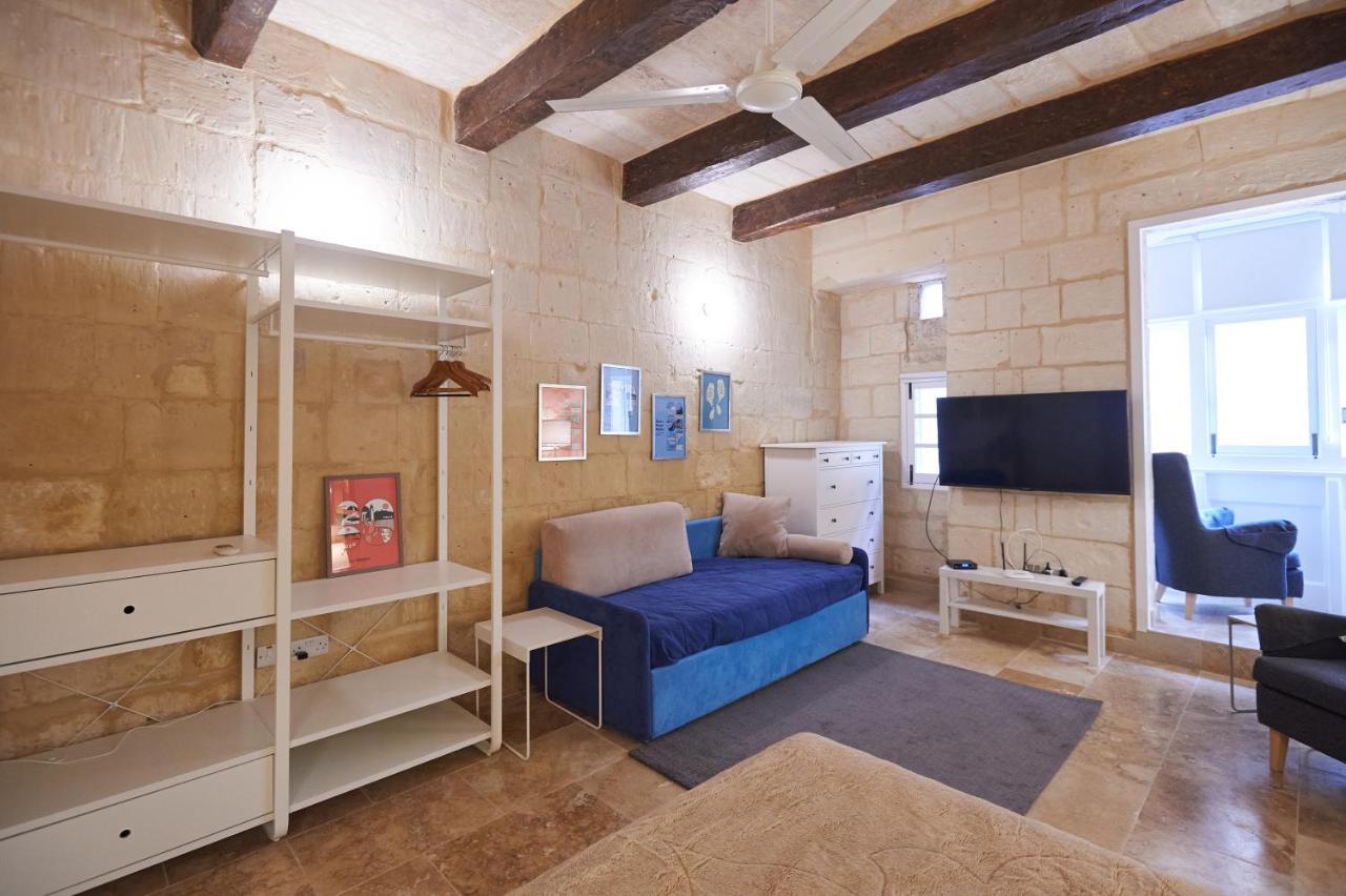 Casa San Carlo Apartment Валета Екстериор снимка