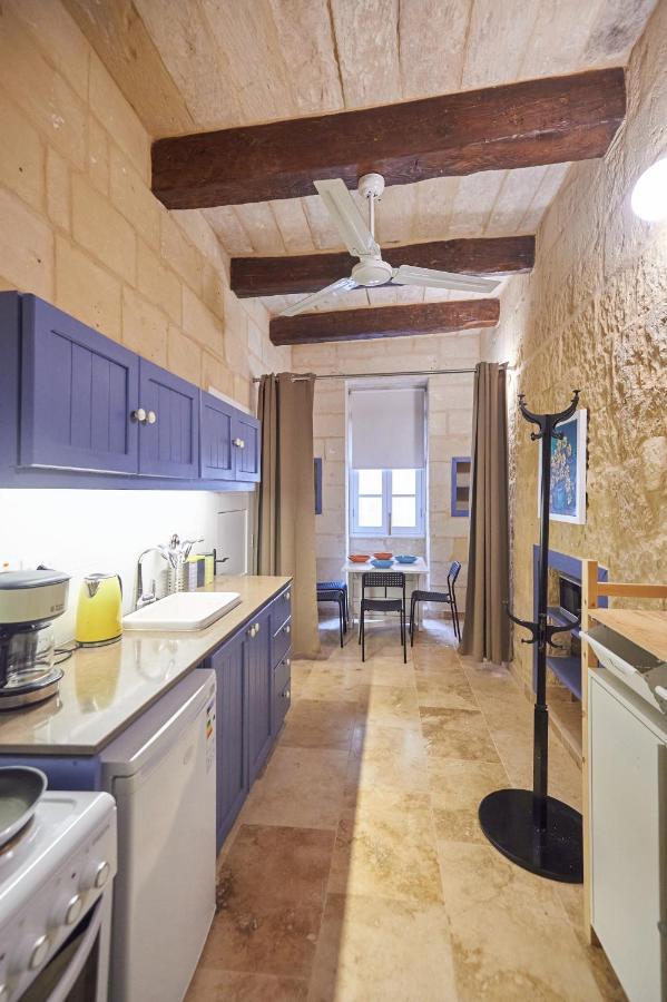 Casa San Carlo Apartment Валета Екстериор снимка