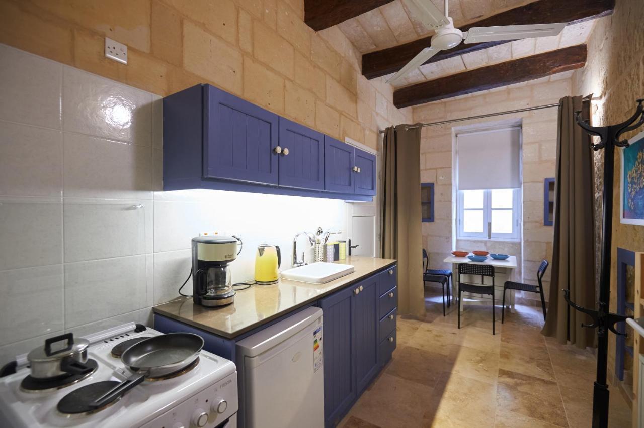 Casa San Carlo Apartment Валета Екстериор снимка